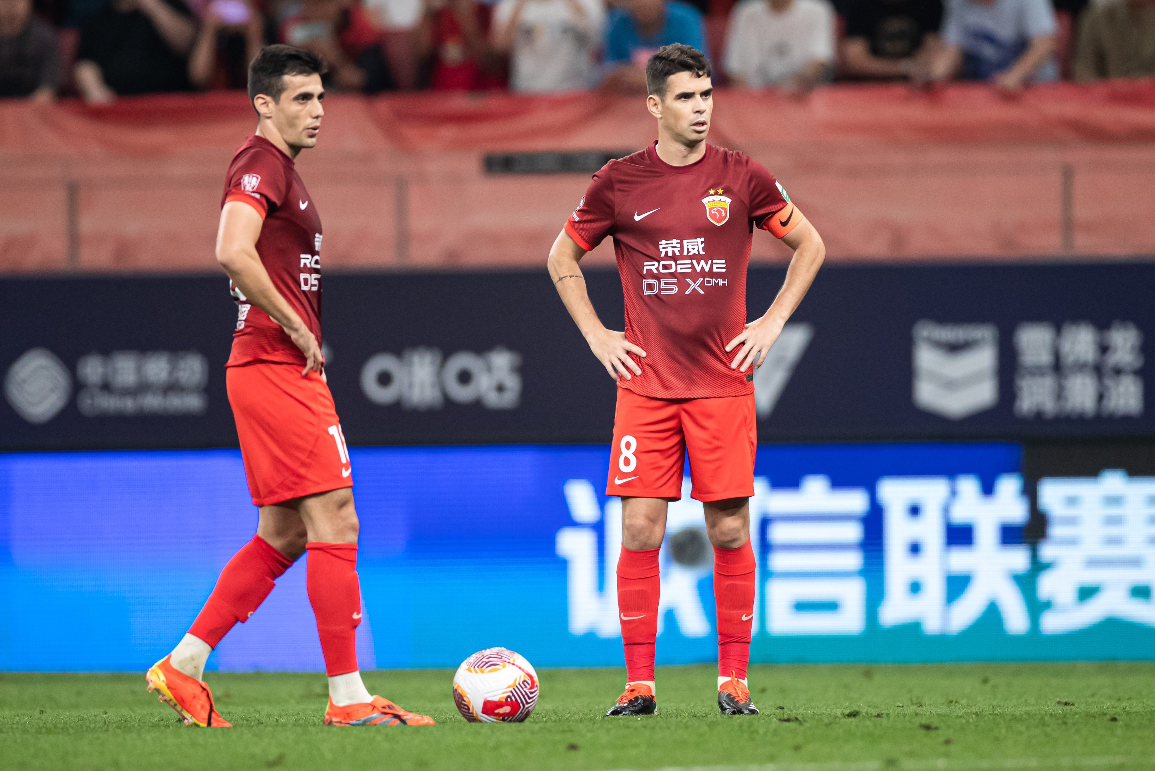 关于山东泰山迎中超关键赛；转会期造点机会；媒体盛赞；控场能力受关注的信息