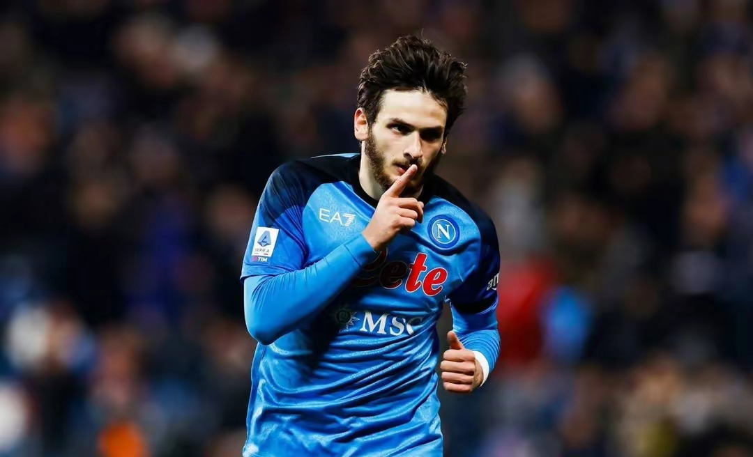 那不勒斯赛后队长鼓劲,志在法甲名次提升,底气十足,身体对抗强度拉满的简单介绍 那不勒斯赛后队长鼓劲,志在法甲名次提升,底气十足,身体对抗强度拉满的简单介绍