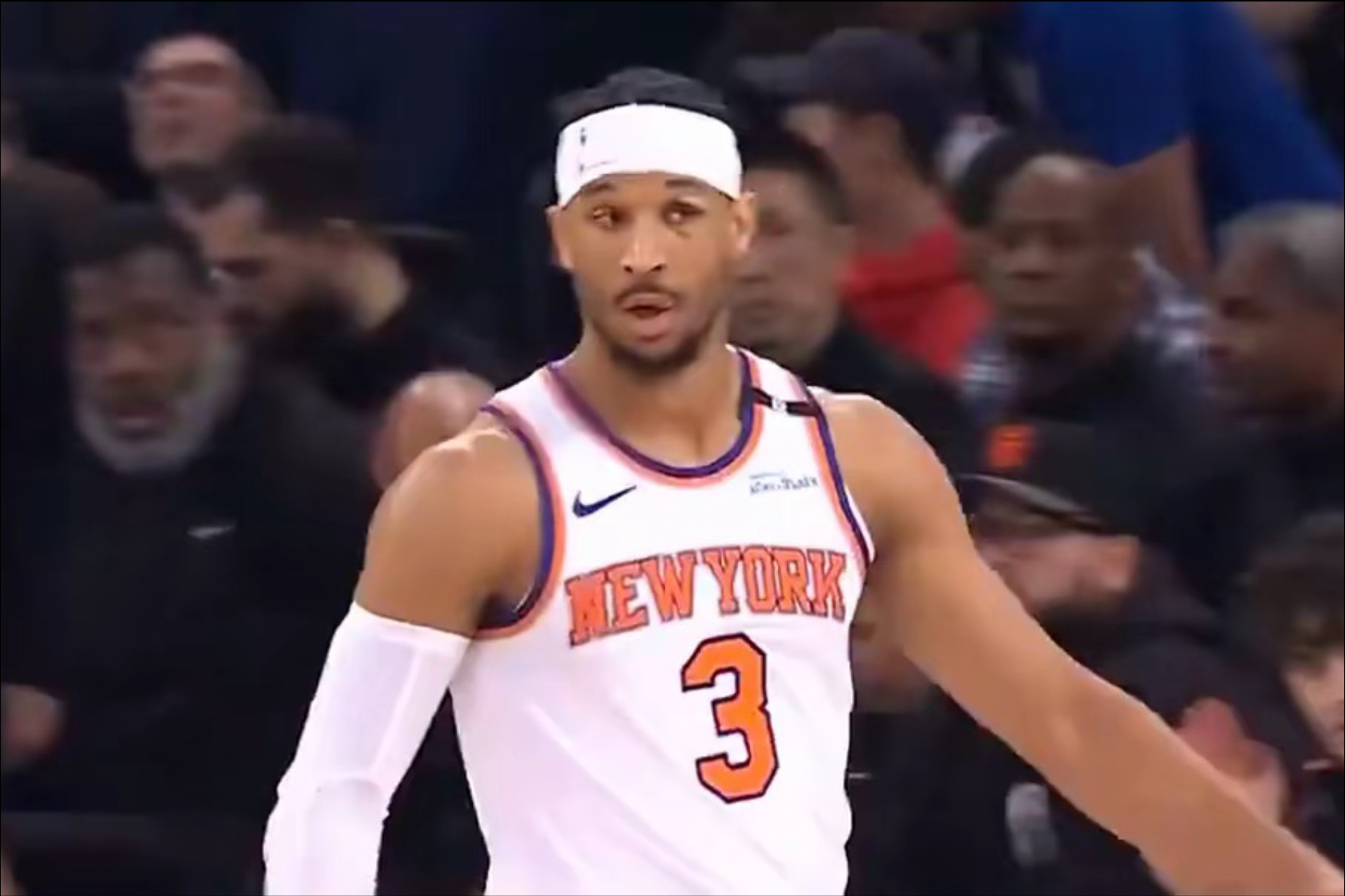 关于冲刺阶段体能课后，纽约尼克斯状态回暖备战西甲，赛场秩序良好，赛程密集仍需轮换的信息